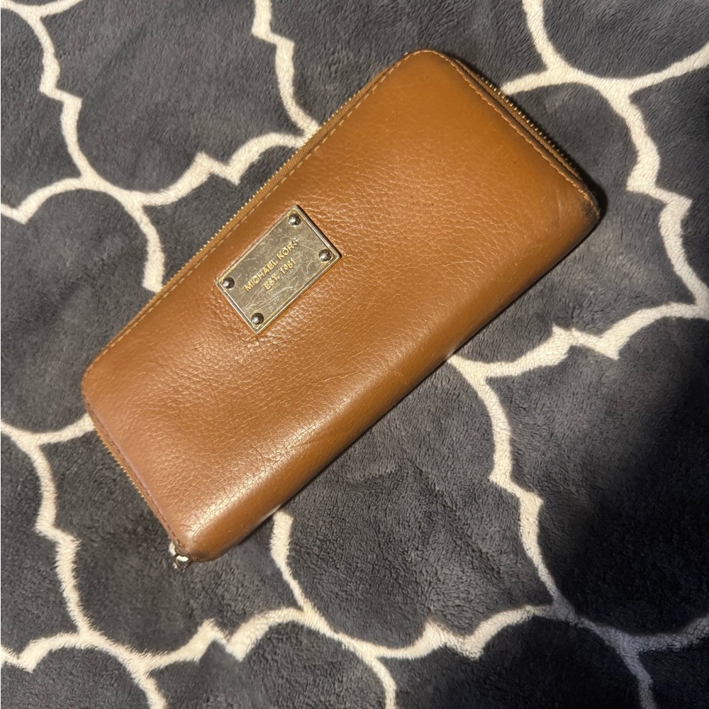Micheal kors wallet